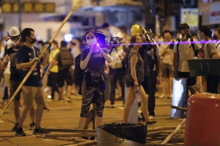 香港废青是怎样炼成的