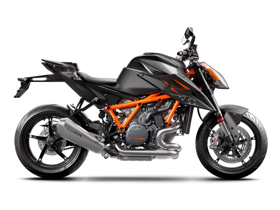 确认了ktm 1290 super duke rr版本的存在,关于这台车也有了新的进展