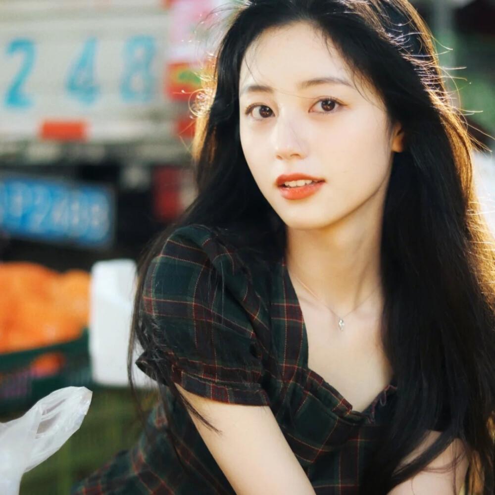 有没有干净温柔的女生头像推荐? - 知乎