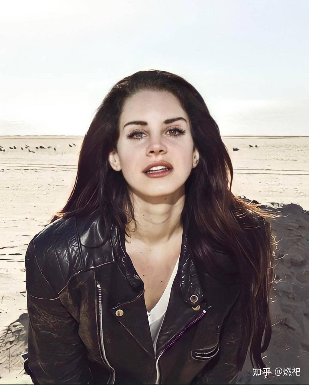 如何评价女歌手lanadelrey