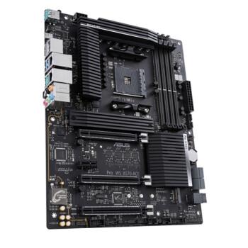 2接口 以目前常见的华硕的x570 tuf gaming plus(wifi)这块主板为例
