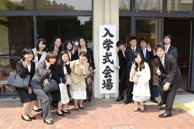 上海居然有一所可以直接颁发日本高中文凭的国际学校
