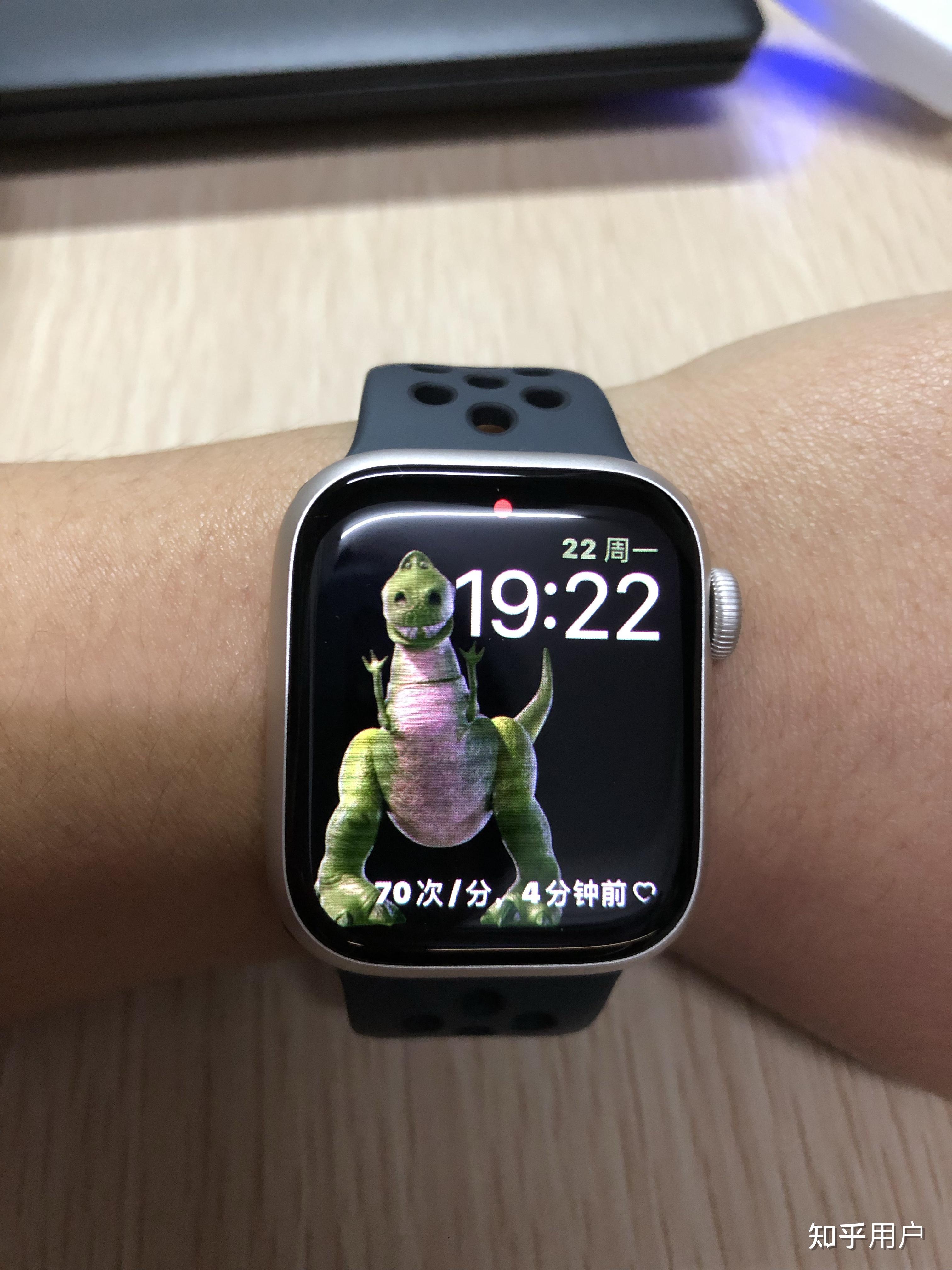applewatch耐克表盘,applewatch表盘 你最喜欢的applewatch表盘是哪一款为什么
