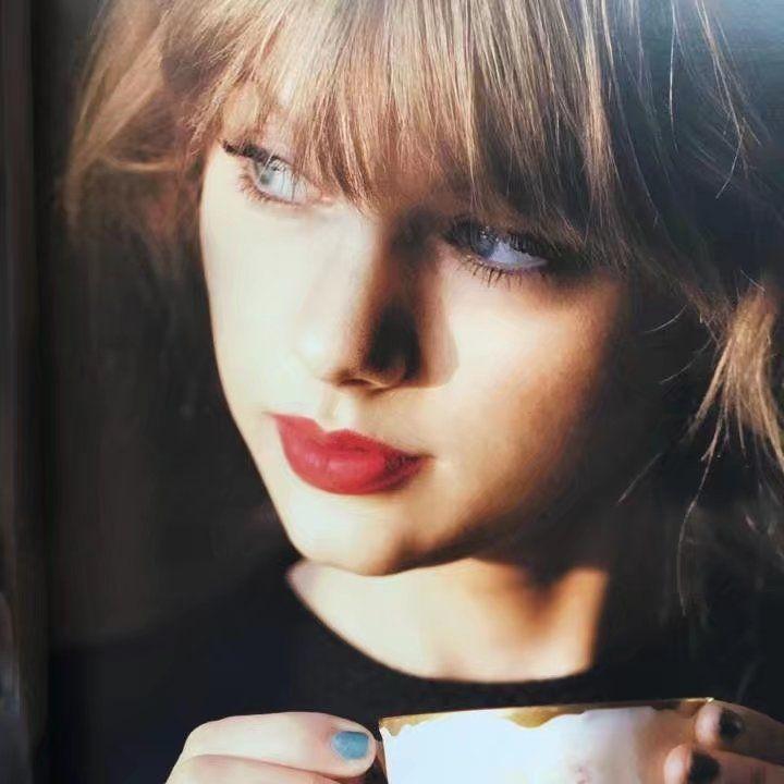 如何看待taylorswift从乡村歌手转型成流行歌手