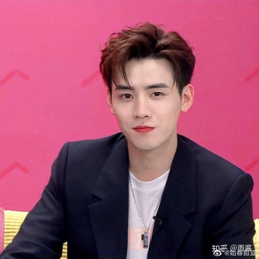 为什么感觉任豪在zerog时期的形象和上岛后包括现在发生了比较大的