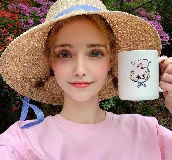 Chloe德国,chloe德国仙女个人信息 德国嫩模chloe究竟"嫩"在哪里?