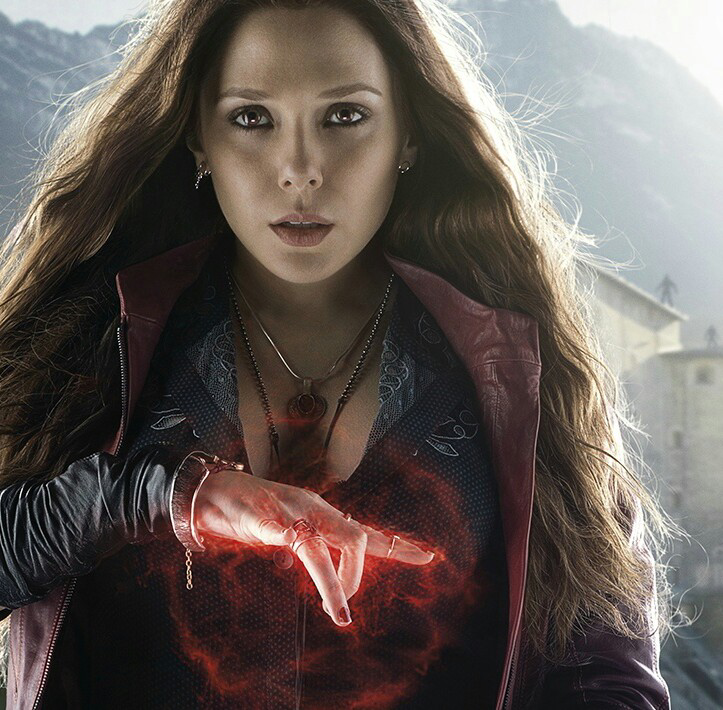 黑寡妇(斯嘉丽约翰逊)和猩红女巫(伊丽莎白奥尔森)谁更漂亮啊?