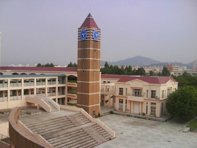 在深圳市松岗中学就读是怎样一番体验