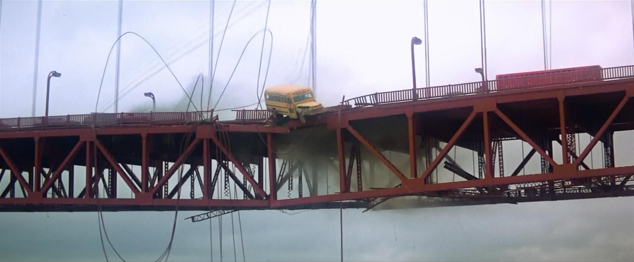 旧金山大桥垮塌图片