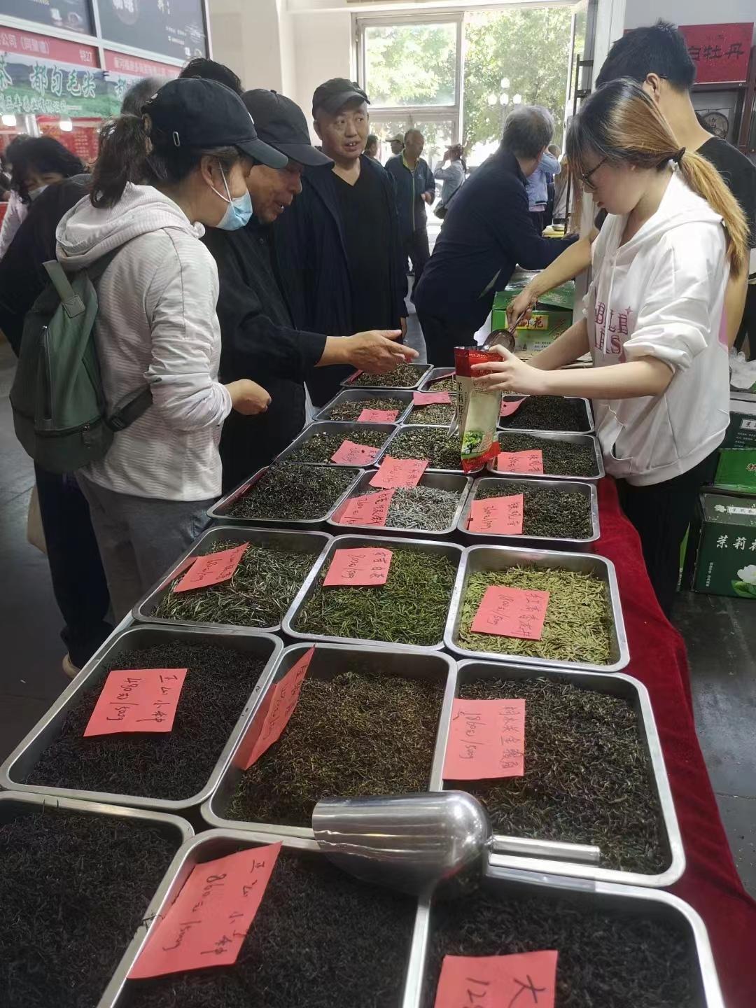 卖茶叶搞活动应该怎样搞