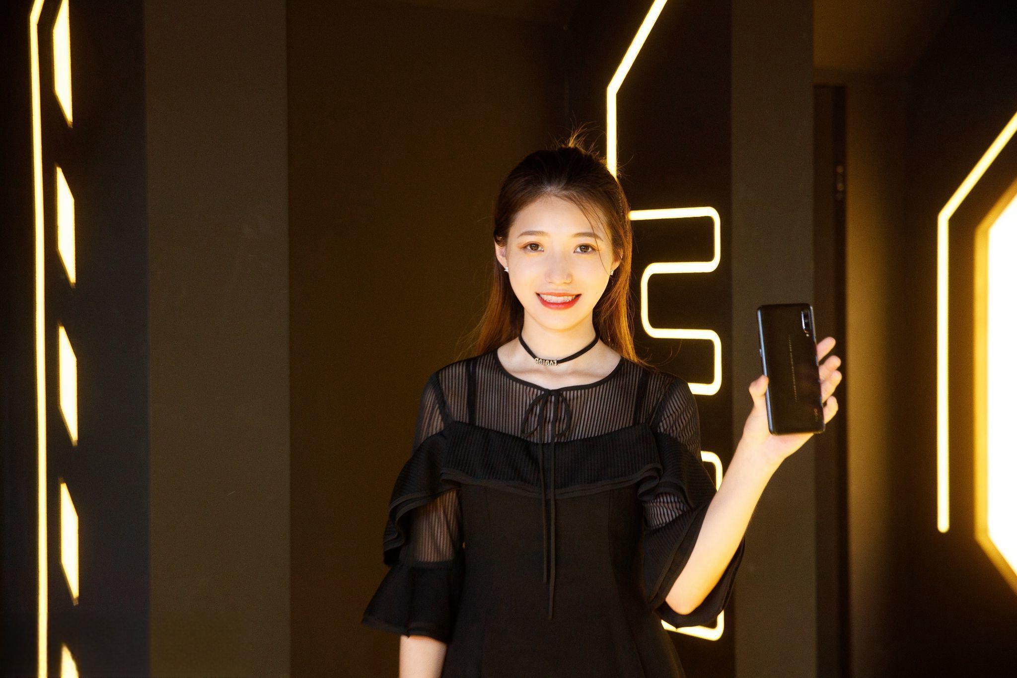 至尚风华 的想法: iqoo产品经理宋紫薇跳槽理想汽车,会给理想汽车带来