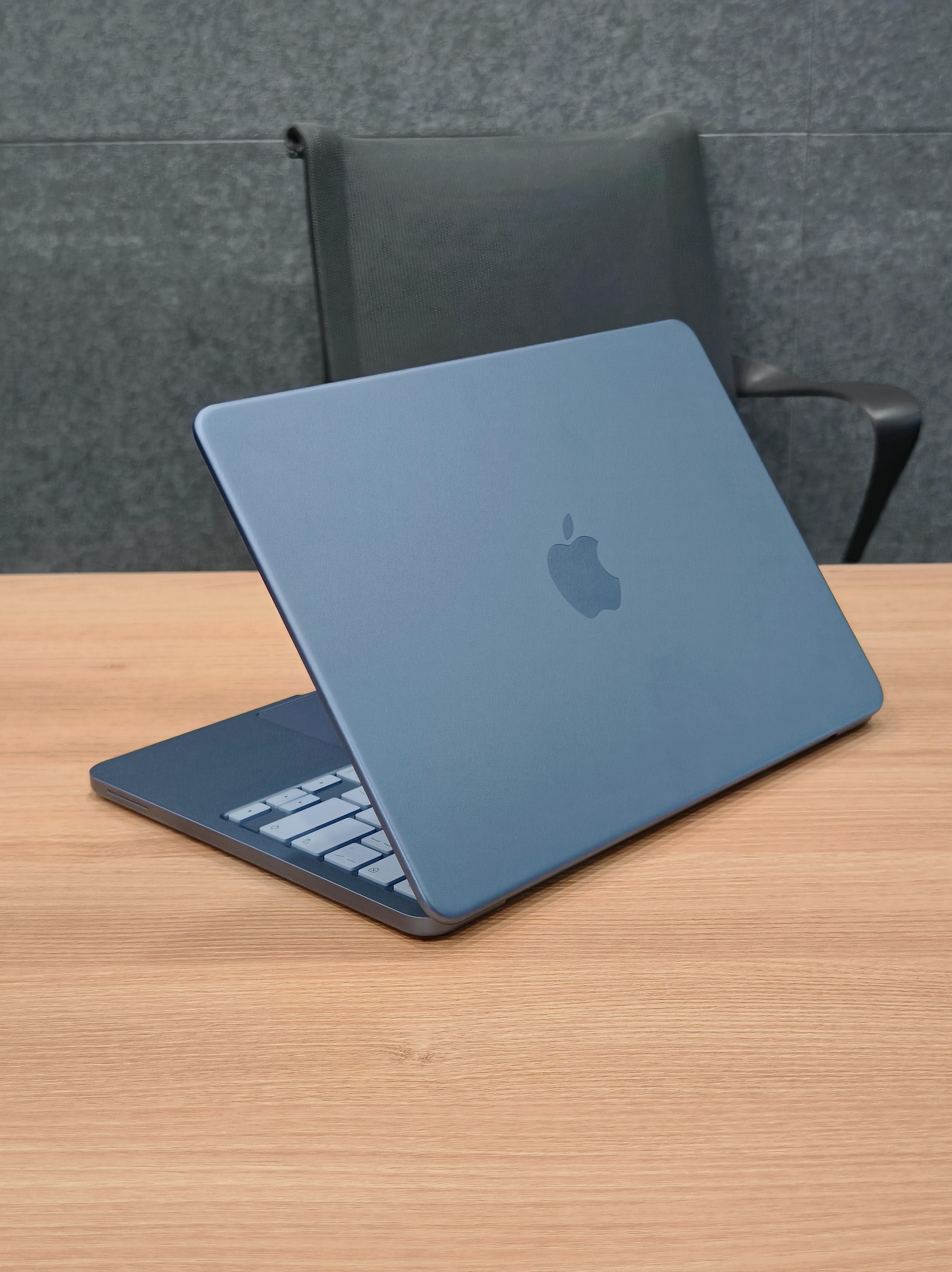 库克都没想到 MacBookNeo 卖爆，官网交付已排到 5 月，它有哪些吸引力？