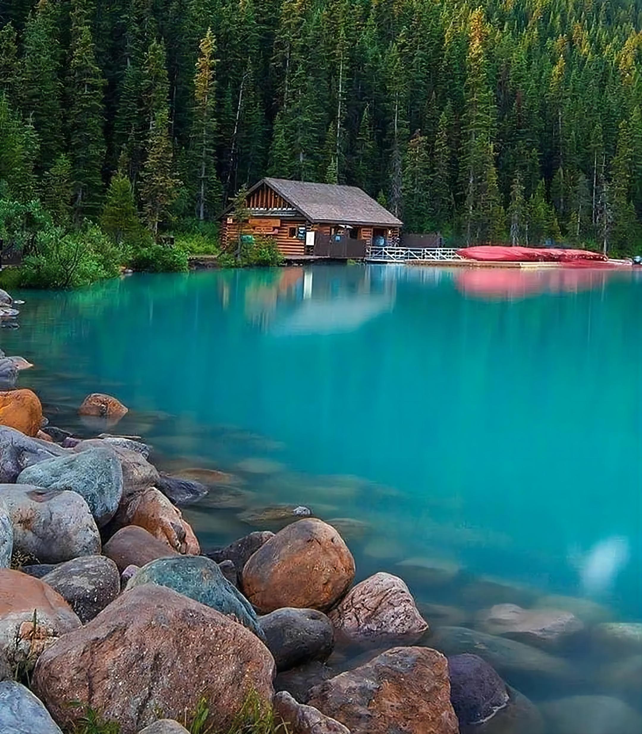 迟开的木棉花 的想法: 看看这些世界美丽的风景画,左看右看看不厌