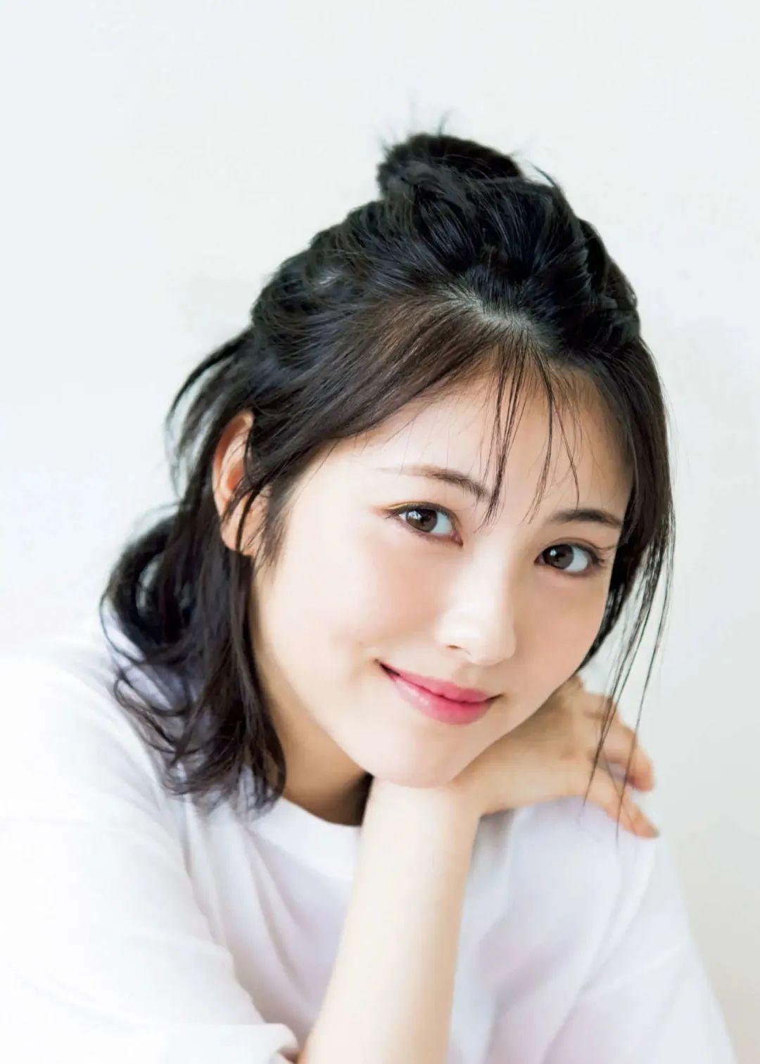 网红库 的想法: 东宝小公主-滨边美波写真,美图精选集 | 滨边美波(ham