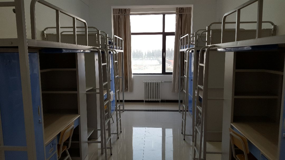 北京中医药大学的宿舍图片