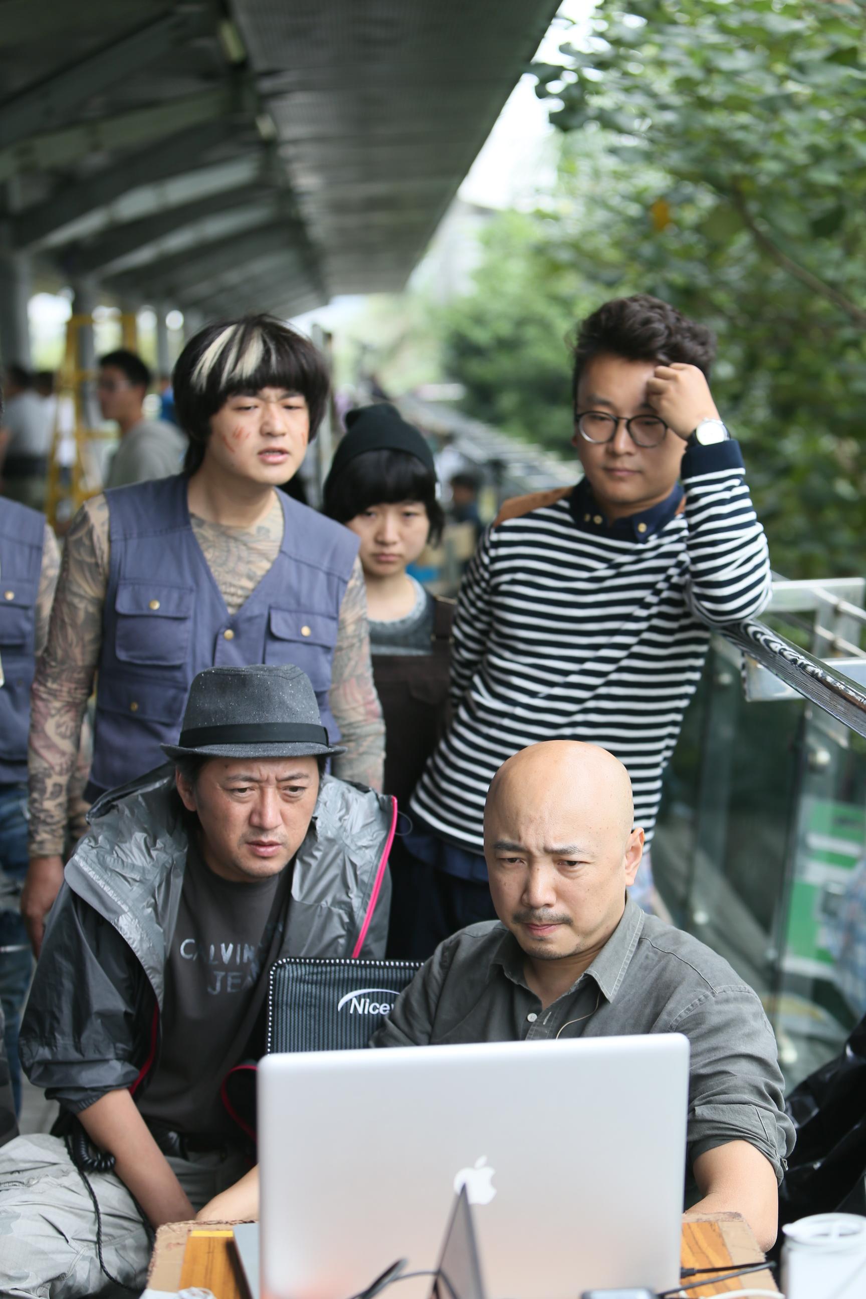 如何评价电影《港囧》?