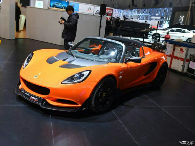 有哪些适合年轻女性开的跑车