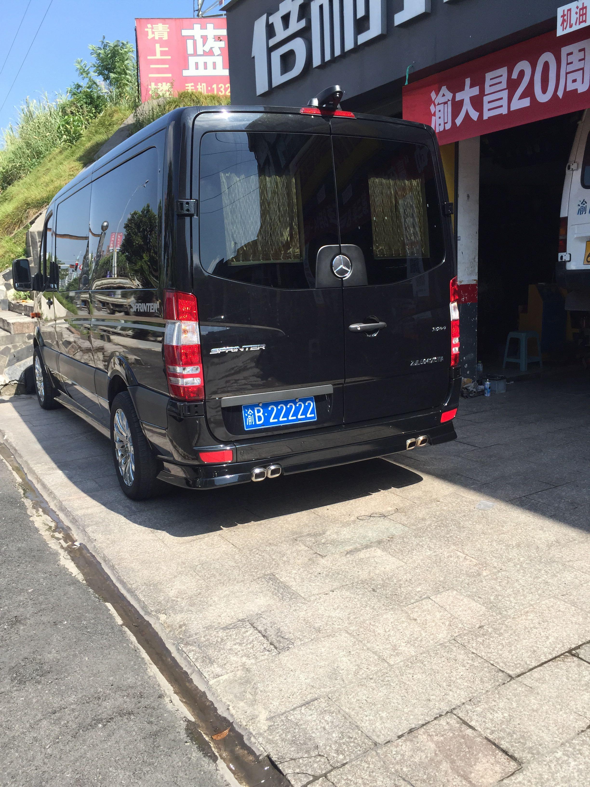 像鲁a88888鲁b7777799999这样的车牌大概值多少钱