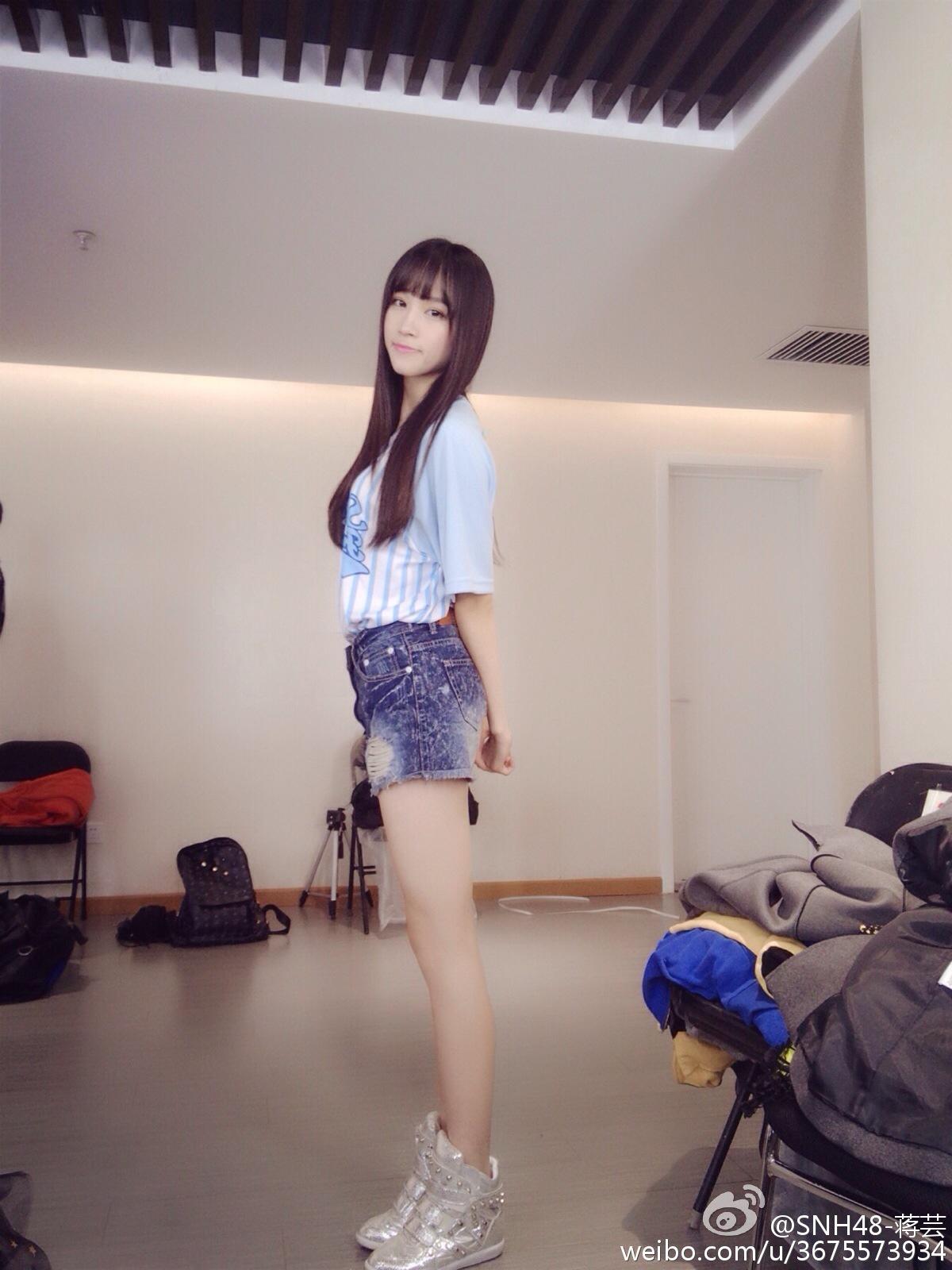 易嘉爱是不是snh48第一美腿