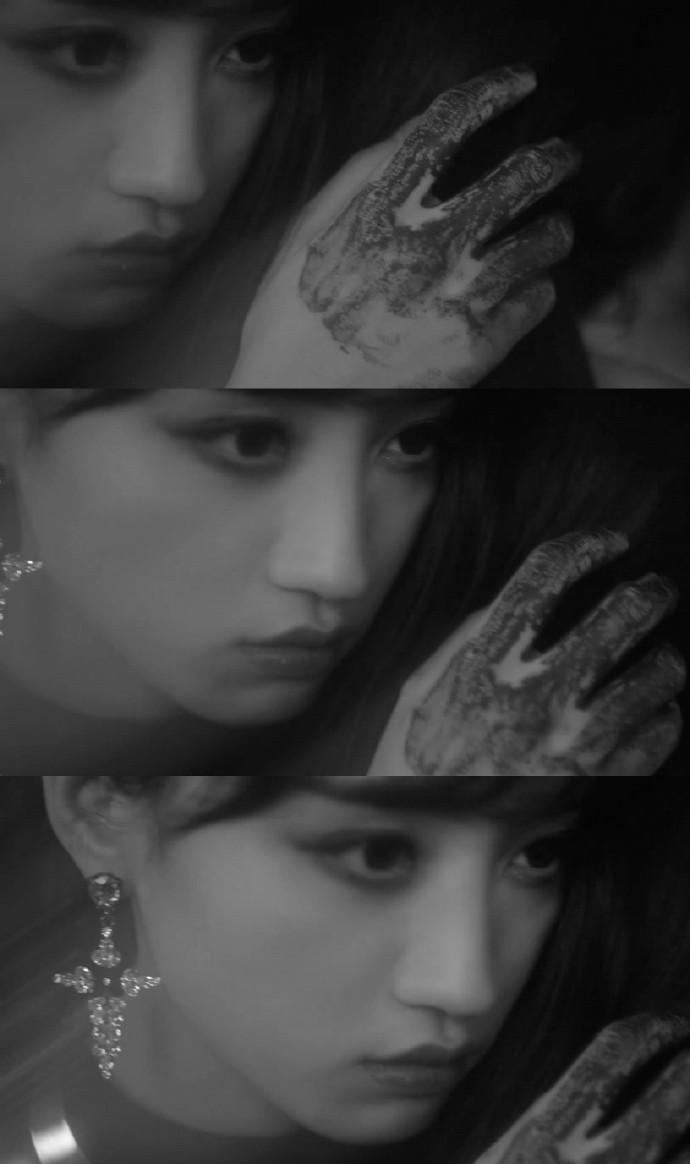 如何评价snh48黄婷婷在mv夜蝶中的表现