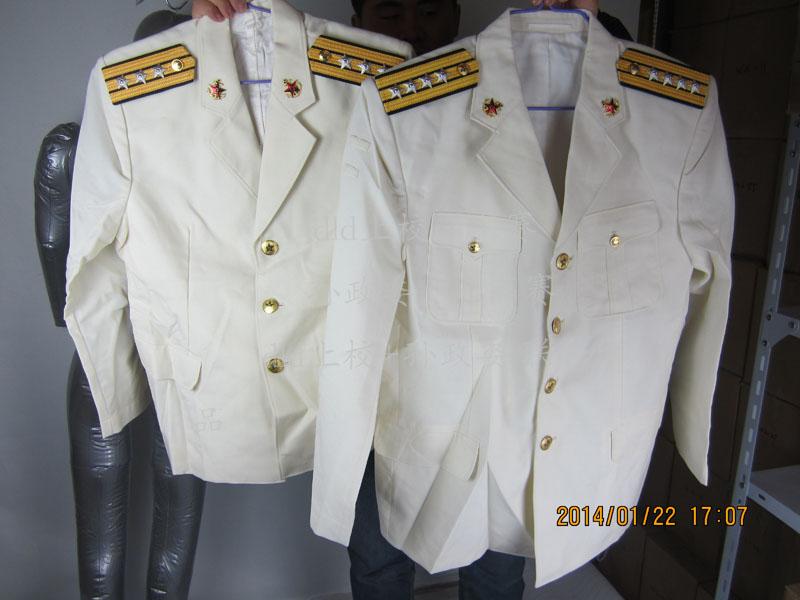 中国人民解放军海军的两种水手服有哪些区别