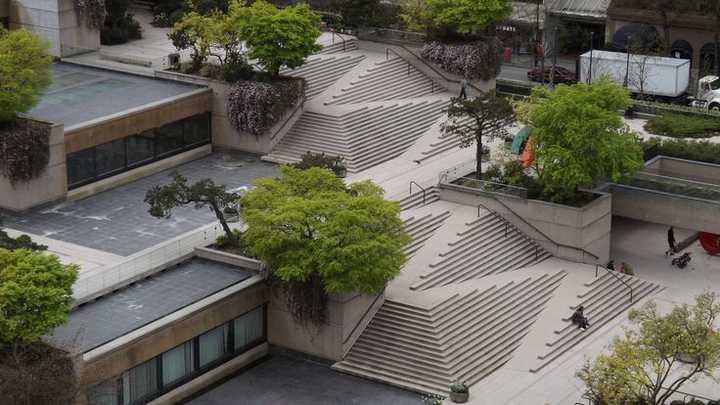 有哪些优秀的室外台阶设计？ - 知乎