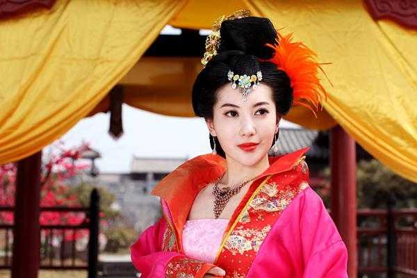 图片20查看更多简介影人:张钧涵 / 战菁一 / 张予曦 / 殷旭 / 李夏佩