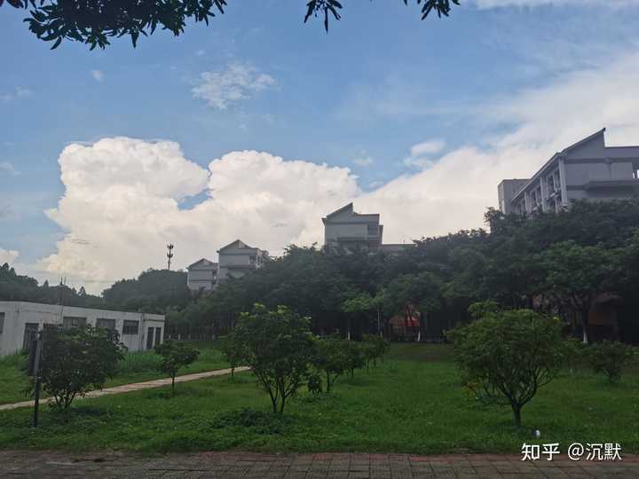 广州商学院寝室_广东商学院吧更名_广东商学院宿舍