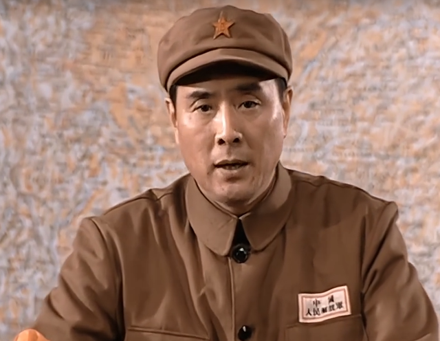 如何评价《亮剑》中“”丁伟“”原型之一的丁盛将军在1976年的所作所为? - 知乎
