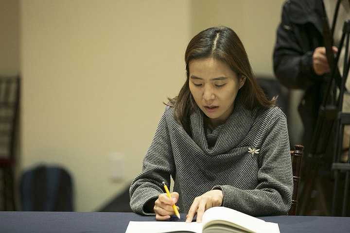 图片20查看更多简介影人:徐正妍 / 李东辉 / 柳善 / 元贤俊 / 崔明彬