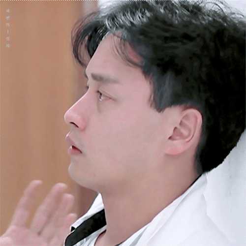 有哪些事情或者瞬间让你觉得张国荣真的超级可爱的呀