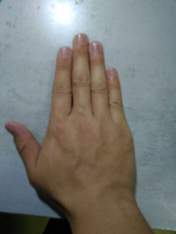 男生手很小是种怎样的体验 知乎