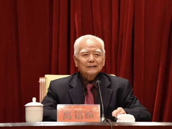 「人民教育家」高铭暄逝世，如何评价他在法学研究及法学教育方面的贡献？