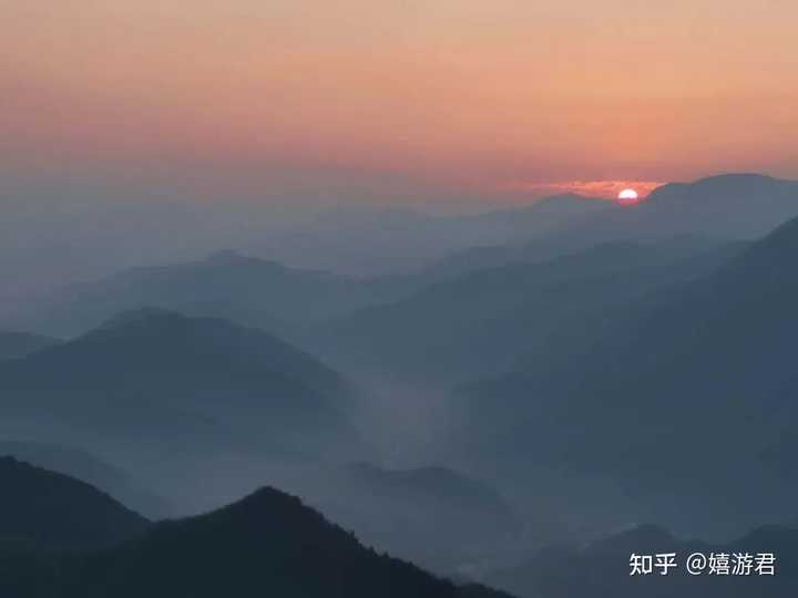 黄山飞来石_黄山飞来石的图片_黄山飞来石红楼梦取景图