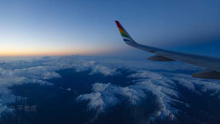 委员称去机场比坐飞机时间还长，建议机场规划需考量功能定位，如何看待这一痛点？有哪些切实可行的解决办法？