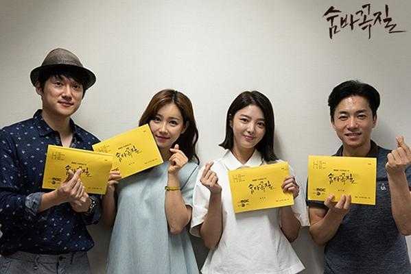 图片7查看更多简介影人:申隣雅 / 李宥利 / 严贤京 / 金惠志 / 安宝贤