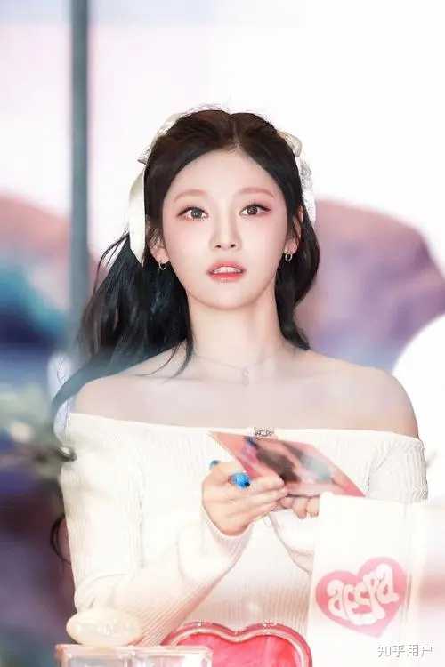 如何评价女星宁艺卓？ - 知乎