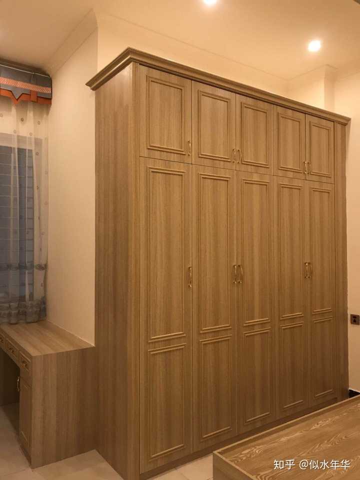 家具定制时,该如何挑选家具板材呢?