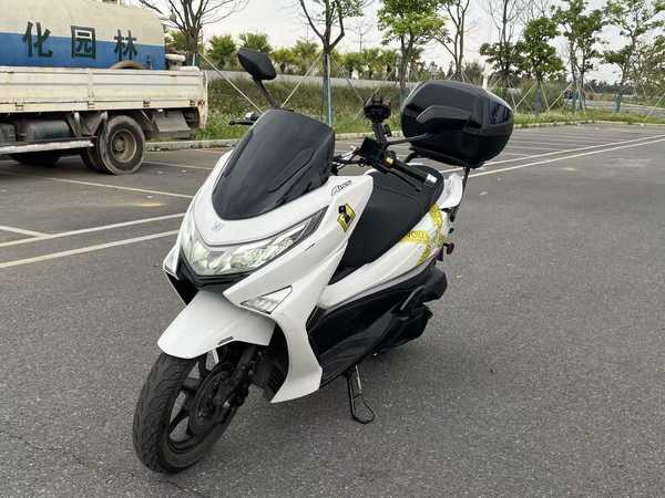 为什么张雪会推荐网友买豪爵踏板车？