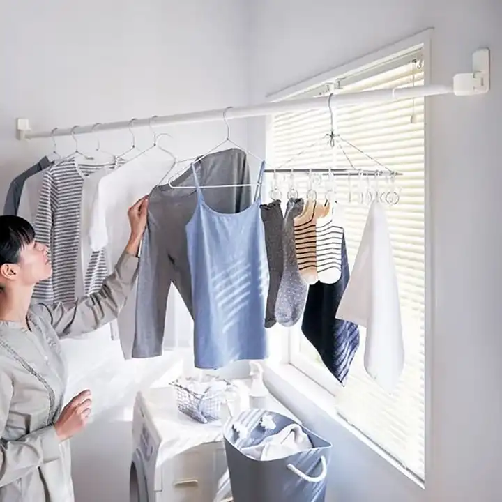 没有阳台的公寓或是小户型如何解决晾晒衣服的问题? - 知乎