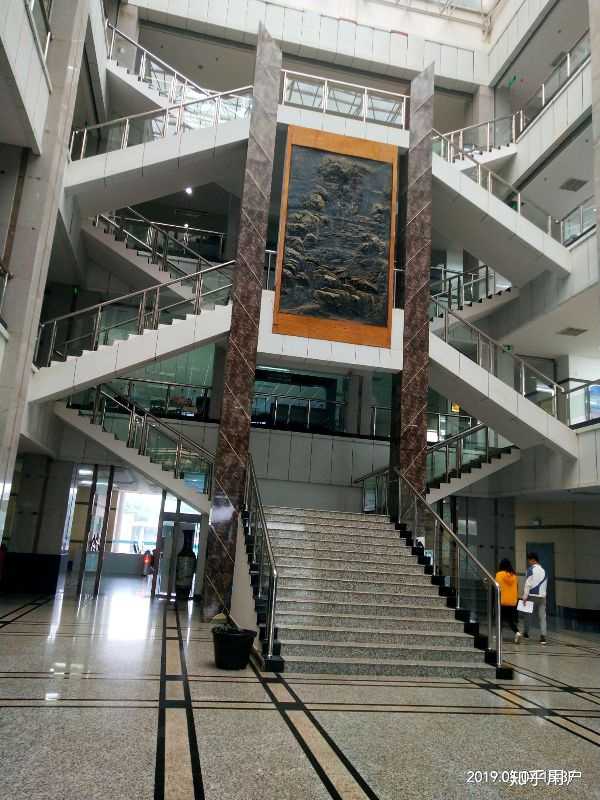 湖南科技大学的宿舍条件如何？校区内有哪些生活设施？ - 知乎