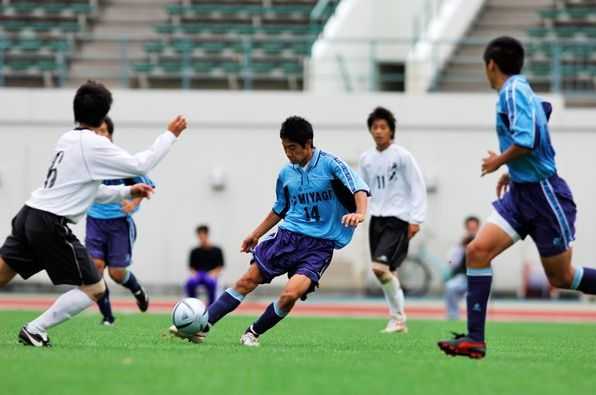 为什么香川真司混的远远不如孙兴慜呢 知乎 为什么香川真司混的远远不如孙兴慜呢 知乎