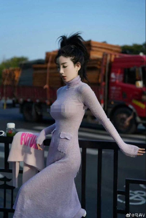 如何评价马卉回应直播画面疑似含不雅照？ - 知乎