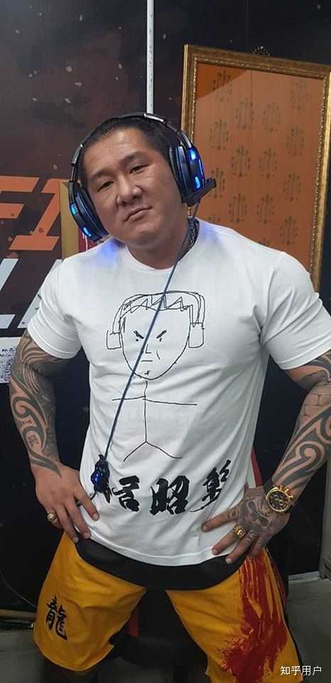 如何评价台湾网红馆长陈之汉? - 知乎