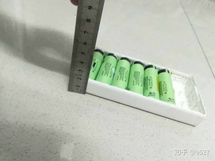 同样000mah的充电宝为什么一些个头很小 而小米这样大厂做的跟砖一样 知乎 同样000mah的充电宝为什么一些个头很小 而小米这样大厂做的跟砖一样 知乎