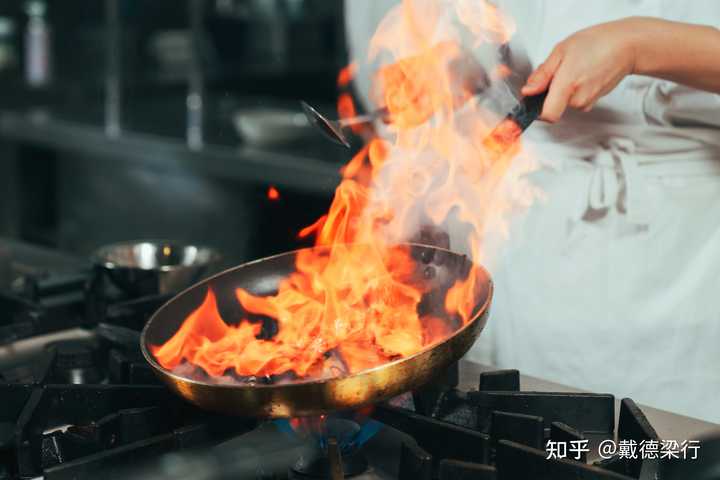 商场里的饭店都是使用预制菜吗?商场里的饭店不能明火做饭吗? - 知乎