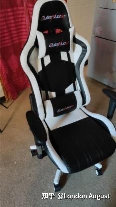 什么椅子打游戏比较舒服，电竞椅或者人体工学椅？