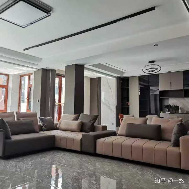 为什么把客厅做成房间租出去是合法的? - 知乎