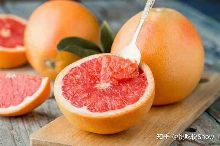 西柚大家早早便知西柚卡路里极低，多吃也不会肥，但原来它亦含丰富钾质