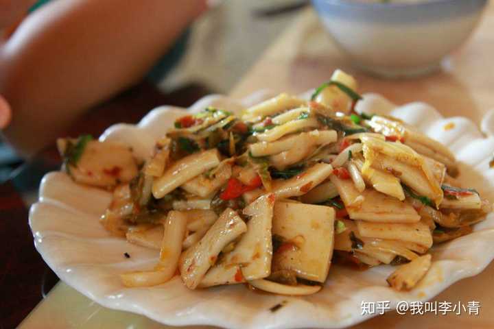 云南「饵块」是一种什么样的小吃?有什么特色? - 知乎